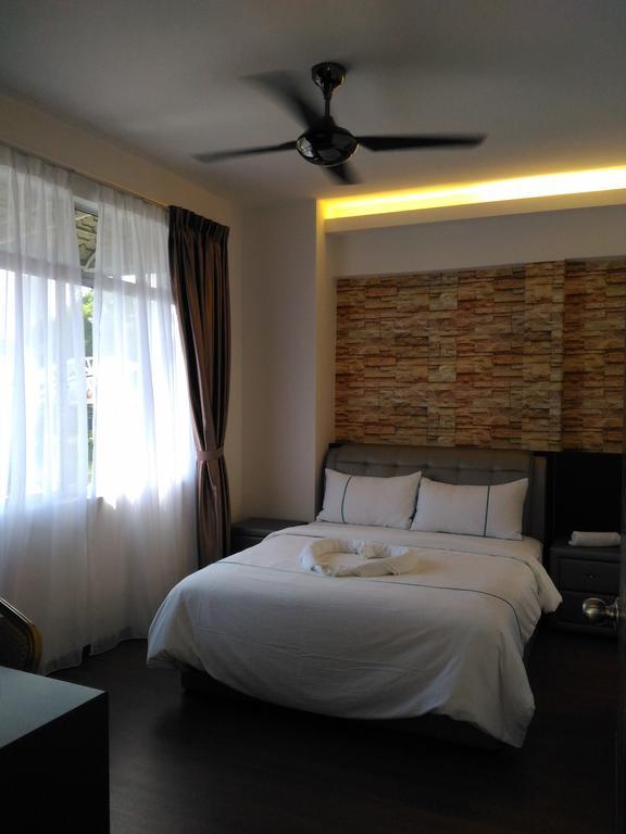 Midcity Service Suite Malacca Екстериор снимка