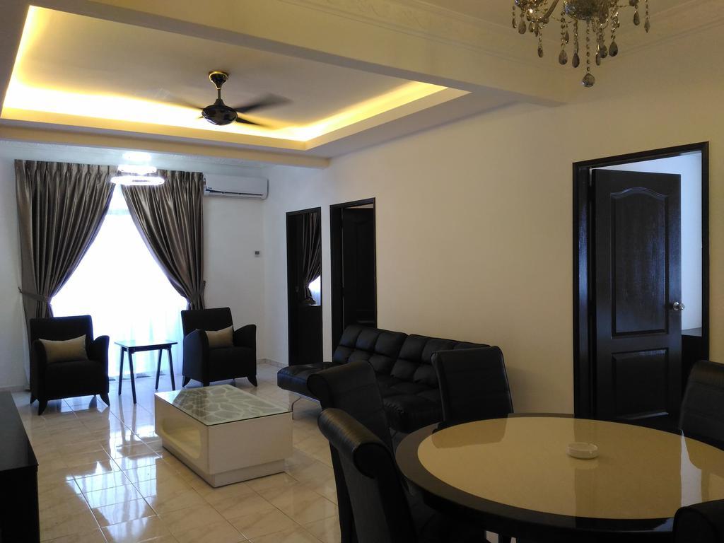 Midcity Service Suite Malacca Екстериор снимка