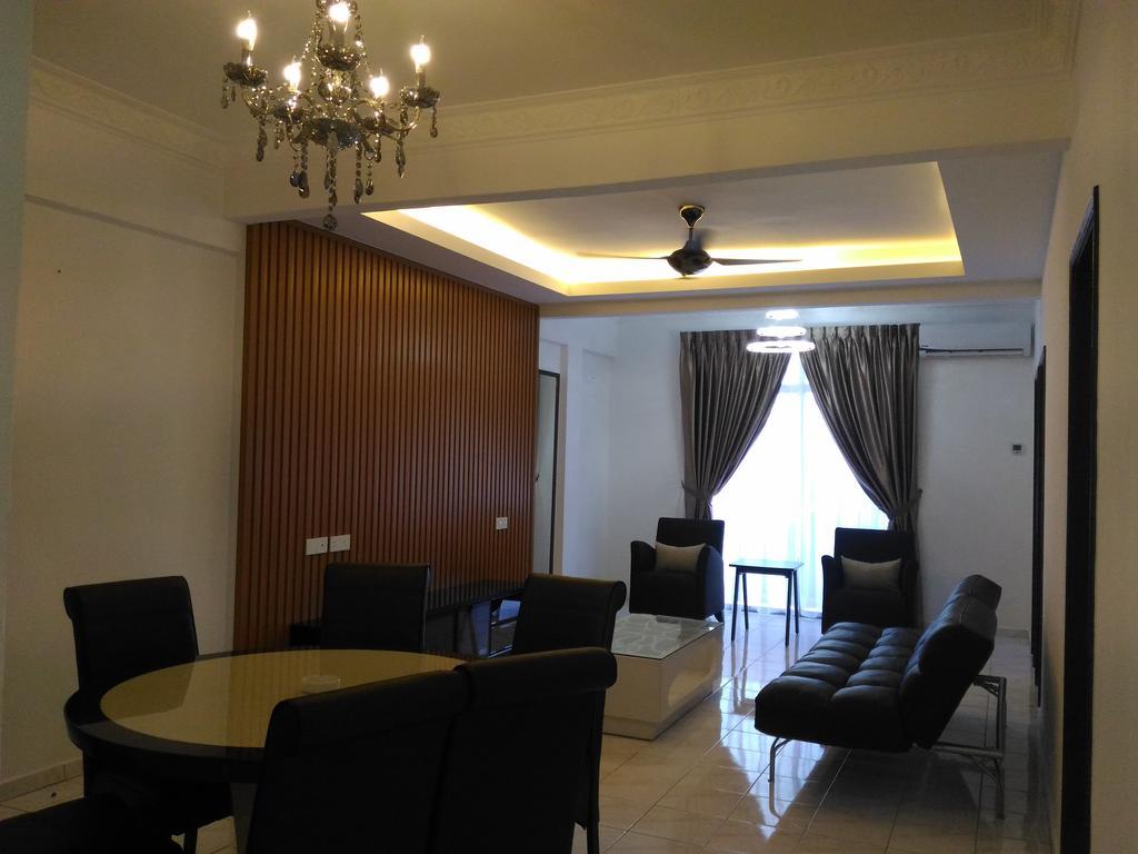 Midcity Service Suite Malacca Екстериор снимка